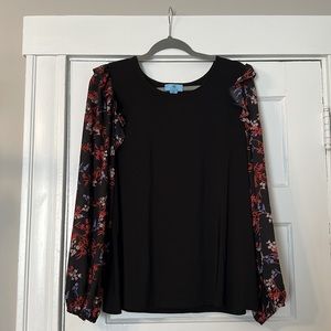 Like new black flowy top with floral arms, XL